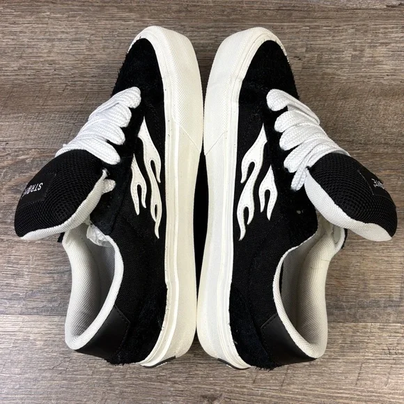 🔥 Straye “Logan Puff” Flame Sneakers Black & White 7M / 8.5W Like New in Box